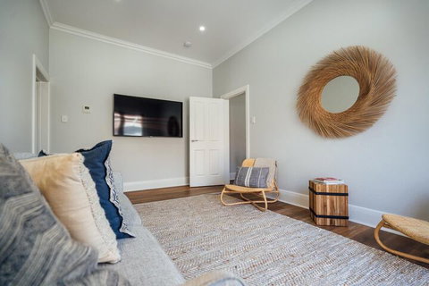 Whitehaven On Moseley Wifi Nespresso - South Australia Travel 2