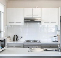 Contemporary House  Seaviews - South Australia Travel