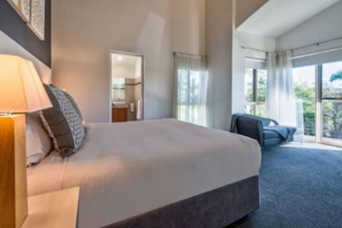 Cooinda Gardens 6 On Hamilton Island - South Australia Travel 5