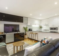 Tranquil Townhouse in Port Melbourne - South Australia Travel
