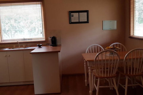 Heysen's Rest Bed & Breakfast - South Australia Travel 1