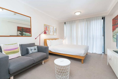 Amazing Studio With Pool In Central Sydney - South Australia Travel 6
