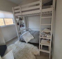 Oakey Creek HV Country Retreat walk to wine tasting - South Australia Travel