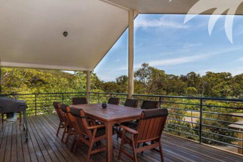 Lilys - South Australia Travel 0