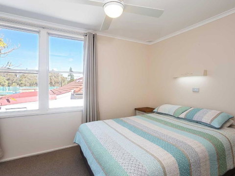 2 Hibiscus Court 9 Government Road Fantastic Air Conditioned 3 Bedroom Unit - South Australia Travel 4