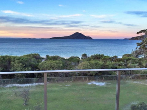 11 Luskin Lodge 29 Weatherly Close Stunning Water Views - South Australia Travel 2