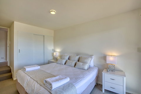 Quarterdeck Apartment - South Australia Travel 3