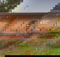 Tides Reach - Essentially Tas Dover - South Australia Travel