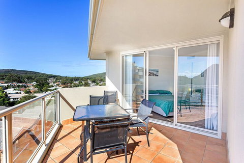 Barrington Unit 814 / 43 45 Shoal Bay Road - South Australia Travel 7