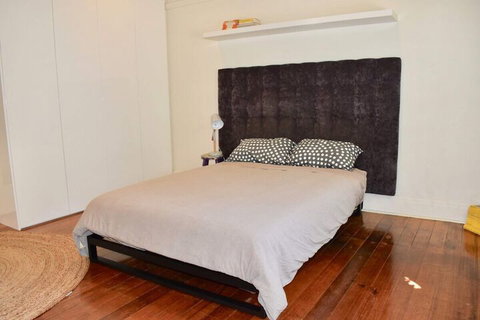Art Deco Apt In Sunny Elwood Minutes To St. Kilda - South Australia Travel 4