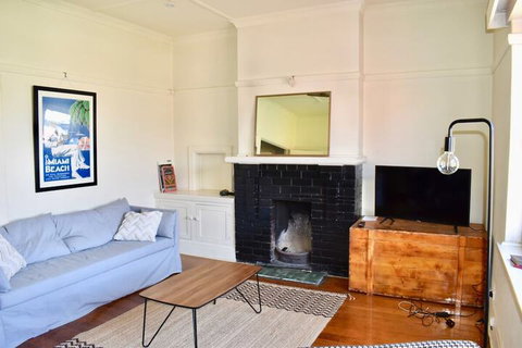 Art Deco Apt In Sunny Elwood Minutes To St. Kilda - South Australia Travel 2