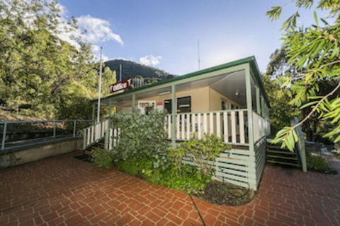 Reflections Holidays Parks Burrinjuck - South Australia Travel 0