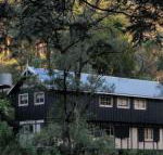 Walhalla Coach House - South Australia Travel