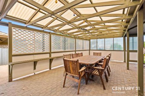 Reef & Vines Port Noarlunga - South Australia Travel 3