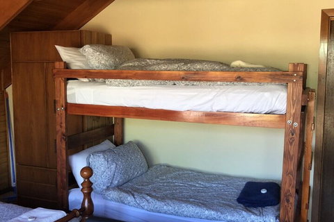 Alpine Stag Lodge Unit 2 - South Australia Travel 5