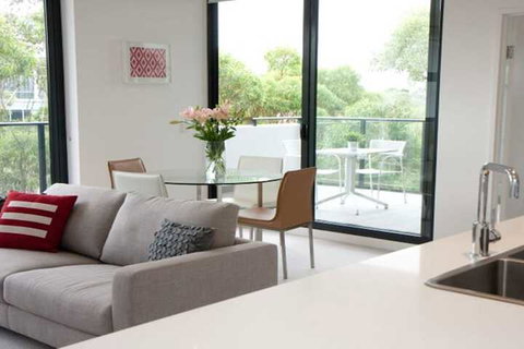 The Apartment Service MP001 - South Australia Travel 7