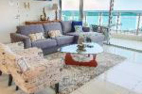 ZEN By THE WATER Darwins Premier Family Retreat - South Australia Travel 0