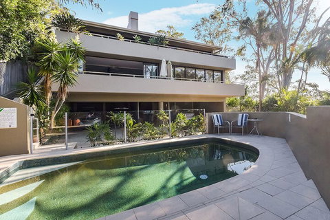 Cove Point - South Australia Travel 1