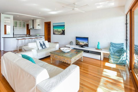 Cove Point - South Australia Travel 7