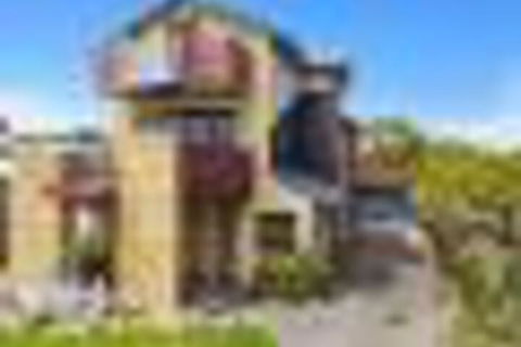 The Island Manor Family Seaside Stay With Views - South Australia Travel 2