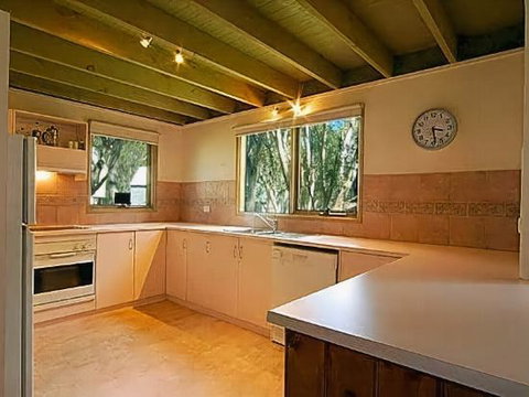 Davenport - South Australia Travel 0