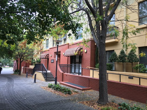 City Escape 2BD In Adelaides East End 2 - South Australia Travel 0