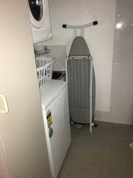 Victorian Chic Row Cottage - South Australia Travel 3