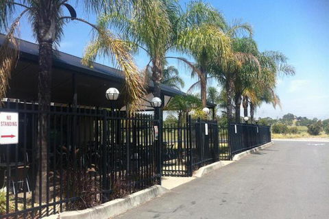 Prospect Hotel Motel - South Australia Travel 4