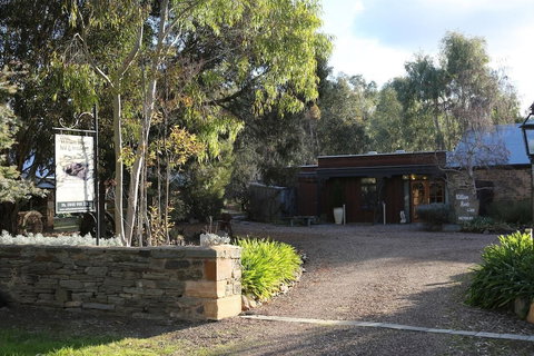 William Hunt's Retreat - Redwood Studio - South Australia Travel 0