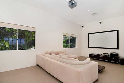 Noosa Penthouse Close To Hastings Street Unit 2 Vue 28 Edgar Bennett Ave - South Australia Travel 2