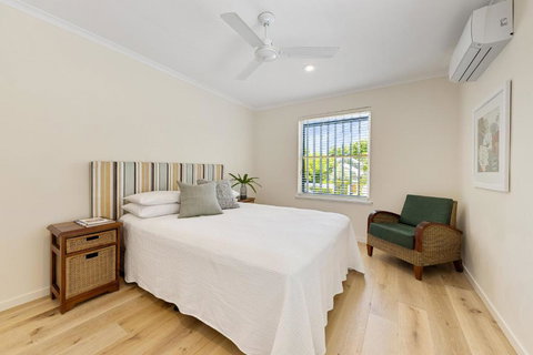 22 Noosa Parade - South Australia Travel 1