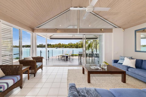 22 Noosa Parade - South Australia Travel 6