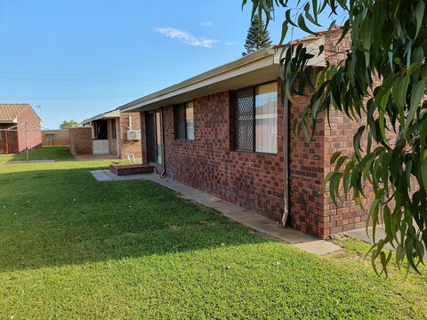 Ocean Beach Chalet 18 - South Australia Travel 6