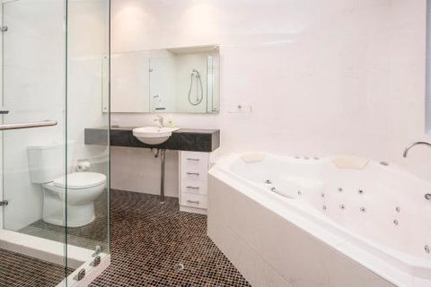 Caves Retreat - South Australia Travel 5