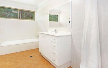 Orchid Beach Apartments - South Australia Travel 3