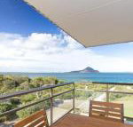 12 Intrepid 3 Intrepid Close right on the beachfront - South Australia Travel