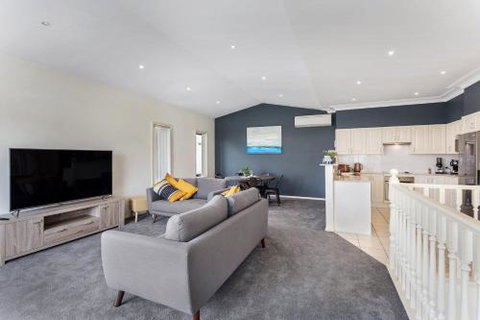 Resthaven In The Heart Of Shoal Bay - South Australia Travel 2