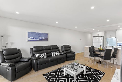 The Shoal Apartments Unit 410 / 4 8 Bullecourt Street - South Australia Travel 6