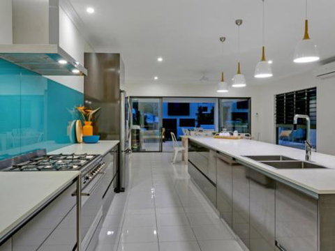 Sandcastles Palm Cove - South Australia Travel 1