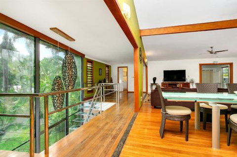 SANTORINIatPALM COVE - South Australia Travel 2