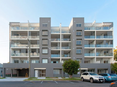 The Shoal Unit 309 / 4 8 Bullecourt Street - South Australia Travel 0