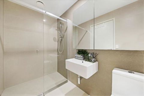 A Homely CBD Apt On Collins Near Southern Cross - South Australia Travel 0