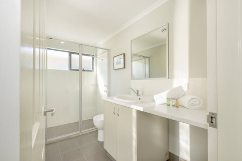 Tasman Holiday Parks - Serpentine Falls - South Australia Travel 3