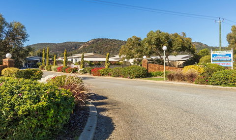 Tasman Holiday Parks - Serpentine Falls - South Australia Travel 0