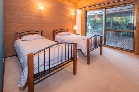 Ultramarine - South Australia Travel 2