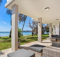 Paradise Beach House Waterfront with Heated Pool - South Australia Travel