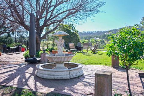 Sandalyn Estate Hunter Valley - South Australia Travel 6