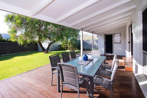 GIFFORD HOUSE - South Australia Travel 6