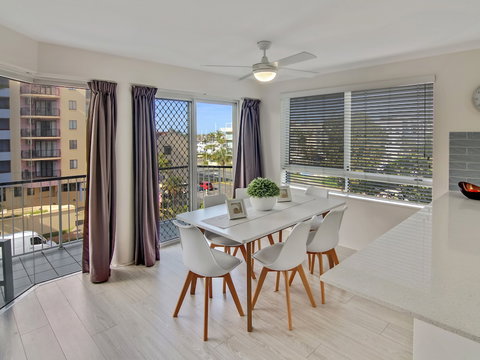 MAINSAIL8 - Mooloolaba Beach - South Australia Travel 2