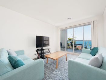 The Shoal Apartments Unit 506 / 4 8 Bullecourt Street - South Australia Travel 6